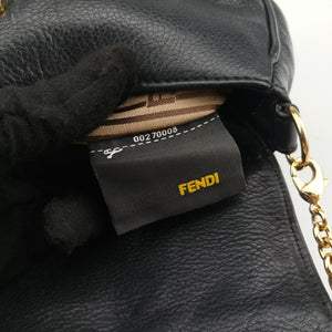 Pre-owned Fendi Fendista Pochette Black Leather 8M0276 shoulderbag | stylenewstar