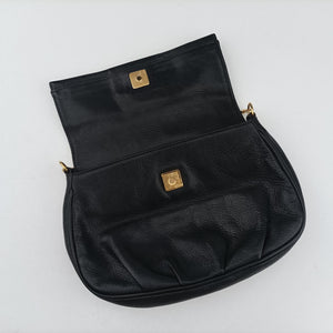 Pre-owned Fendi Fendista Pochette Black Leather 8M0276 shoulderbag | stylenewstar