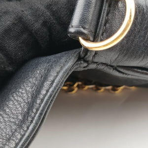 Pre-owned Fendi Fendista Pochette Black Leather 8M0276 shoulderbag | stylenewstar