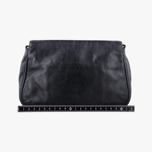 Pre-owned Fendi Fendista Pochette Black Leather 8M0276 shoulderbag | stylenewstar