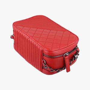 Pre-owned Chanel Coco Boy Camera Case Red lambskin A92655 shoulderbag | stylenewstar