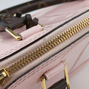 Pre-owned Louis Vuitton Alma BB ROSE BALLERIN Vernis M51949 shoulderbag | stylenewstar