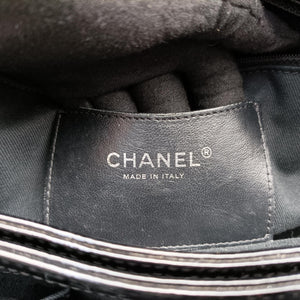 Pre-owned Chanel Mademoiselle Bowling Black Patent leather A50558 shoulderbag | stylenewstar