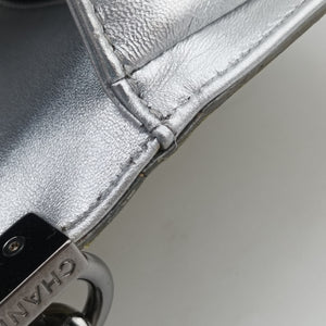 Secondhand Chanel BOY CHANEL Golden Patent Leather A67085 shoulderbag | stylenewstar