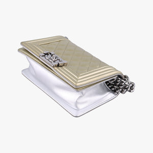 Secondhand Chanel BOY CHANEL Golden Patent Leather A67085 shoulderbag | stylenewstar