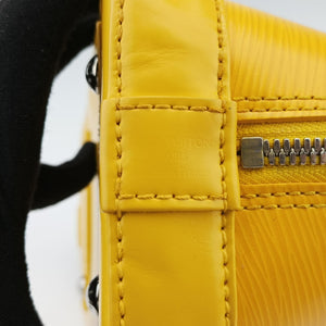 Secondhand Louis Vuitton Alma BB Citrine Epi M40866 shoulderbag | stylenewstar