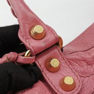 Pre-owned Balenciaga Giant Town Pink lambskin shoulderbag | stylenewstar