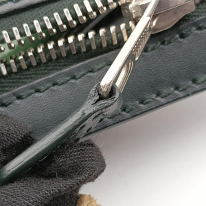 Pre-owned Balenciaga Large City Green Leather shoulderbag | stylenewstar
