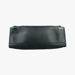 Pre-owned Balenciaga Large City Green Leather shoulderbag | stylenewstar