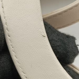Secondhand Christian Dior Lady Dior Beige lambskin shoulderbag | stylenewstar