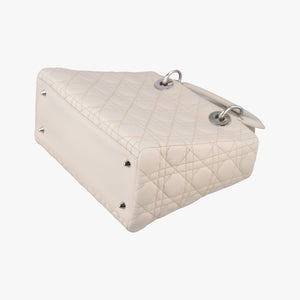 Secondhand Christian Dior Lady Dior Beige lambskin shoulderbag | stylenewstar