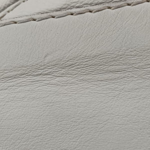 Pre-owned Gucci Horsebit Nail White Leather 189890 handbag | stylenewstar