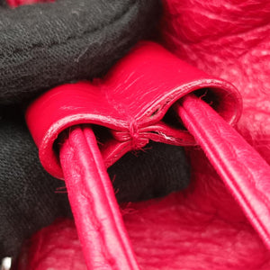 Pre-owned Balenciaga Pompon Red Leather shoulderbag | stylenewstar