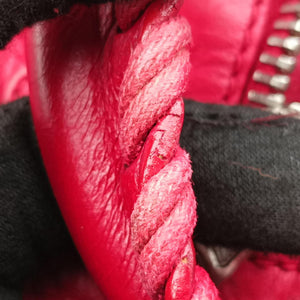 Pre-owned Balenciaga Pompon Red Leather shoulderbag | stylenewstar