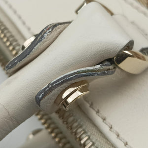 Pre-owned Gucci Abbey BeigexWhite canvas×leather 189831 handbag | stylenewstar