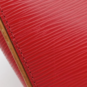 Pre-owned Louis Vuitton Dock PM Red epi M93246 shoulderbag | stylenewstar