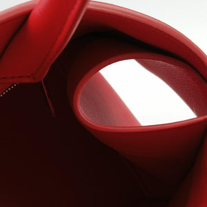 Pre-owned Ferragamo Hug Red leather shoulderbag | stylenewstar