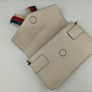 Vintage Gucci Broadway Tiger Head White Leather 453777 shoulderbag | stylenewstar
