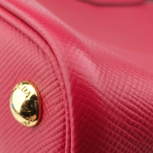 Vintage Prada Double Cuir Red SAFFIANO Leather B2756T handbag | stylenewstar