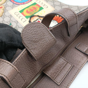 Pre-owned Gucci GG Supreme Courrier beige×Multicolour PVC coated canvas 474084 shoulderbag | stylenewstar
