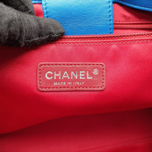 Secondhand Chanel Cocomark Shopping Blue Patent Leather shoulderbag | stylenewstar