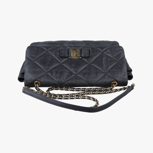 Pre-owned Ferragamo Vara Quilted Black Leather shoulderbag | stylenewstar