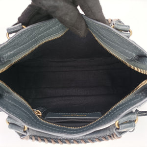 Pre-owned Balenciaga Classic City Grey lambskin shoulderbag | stylenewstar