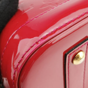 Pre-owned Louis Vuitton Alma BB pomme d'amour Vernis M90174 shoulderbag | stylenewstar