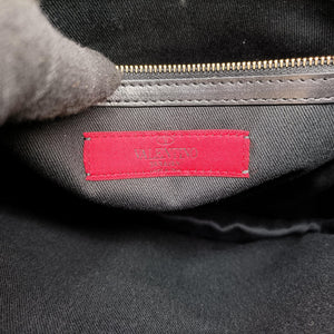 Pre-owned Valentino Rockstud Black Leather shoulderbag | stylenewstar