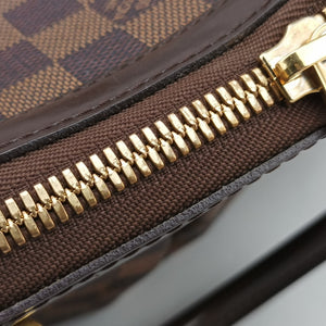 Pre-owned Louis Vuitton TREVI PM EBENE Damier Canvas N51997 shoulderbag | stylenewstar