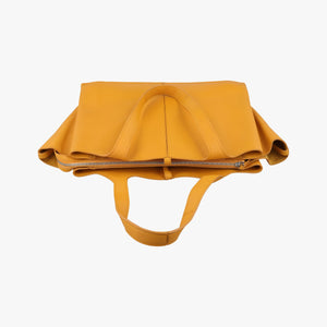 Pre-owned Celine Trifold Yellow Leather 178883 handbag | stylenewstar