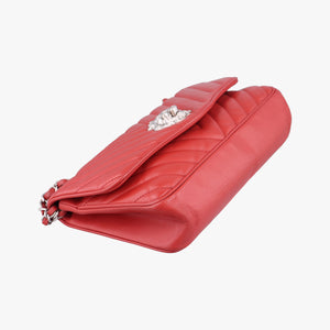 Vintage Chanel Chevron Jersey Trim Leo Lion Red Leather A49312 shoulderbag | stylenewstar