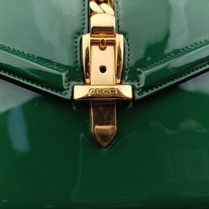 Pre-owned Gucci Sylvie Green Patent Leather 589479 handbag | stylenewstar