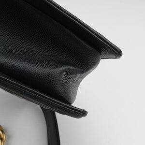 Vintage Chanel BOY CHANEL Black caviar skin A67085 shoulderbag | stylenewstar