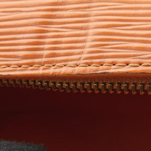 Pre-owned Louis Vuitton Soufflot Mandarin Epi M5222H shoulderbag | stylenewstar