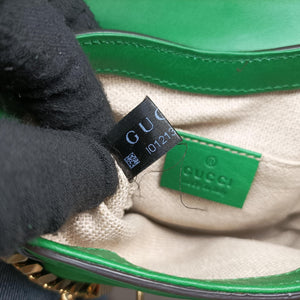 Pre-owned Gucci Nubuck Tigrette Chain Green suede 290684 shoulderbag | stylenewstar