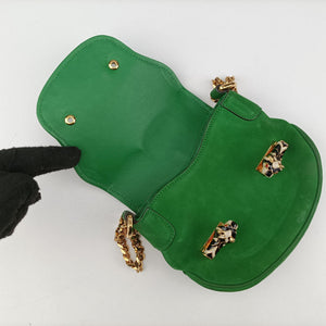Pre-owned Gucci Nubuck Tigrette Chain Green suede 290684 shoulderbag | stylenewstar