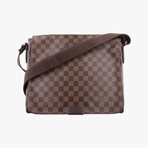Pre-owned Louis Vuitton DISTRICT MM EBENE Damier Canvas N41212 shoulderbag | stylenewstar