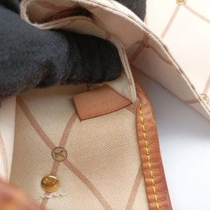 Secondhand Louis Vuitton Neverfull MM Summer Trunk brown×Multicolor Monogram Canvas M41390 handbag | stylenewstar