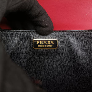 Secondhand Prada Cahier Red x Black Leather 1BD045 shoulderbag | stylenewstar