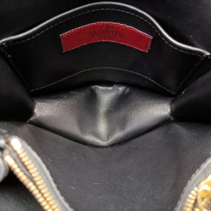 Pre-owned Valentino Lucky Rockstud Black Leather shoulderbag | stylenewstar