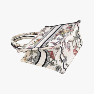 Pre-owned Christian Dior Book Tote White x Multicolour Jacquard handbag | stylenewstar