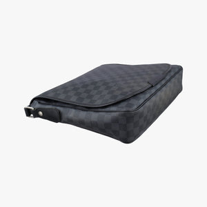 Pre-owned Louis Vuitton DANIEL MM Noir Damier Graphite N58029 shoulderbag | stylenewstar