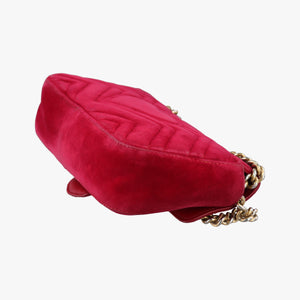 Secondhand Gucci GG Marmont Red velour 446744 shoulderbag | stylenewstar