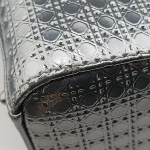 Pre-owned Christian Dior Lady Dior Silver Patent shoulderbag | stylenewstar