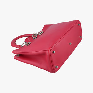 Pre-owned Christian Dior Diorissimo Red Leather shoulderbag | stylenewstar
