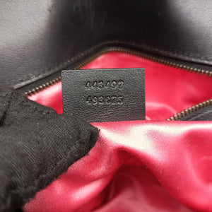 Pre-owned Gucci GG Marmont Black velour 443497 shoulderbag | stylenewstar