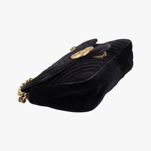 Pre-owned Gucci GG Marmont Black velour 443497 shoulderbag | stylenewstar
