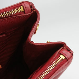 Vintage Prada Galleria Red SAFFIANO Leather BN1786 handbag | stylenewstar