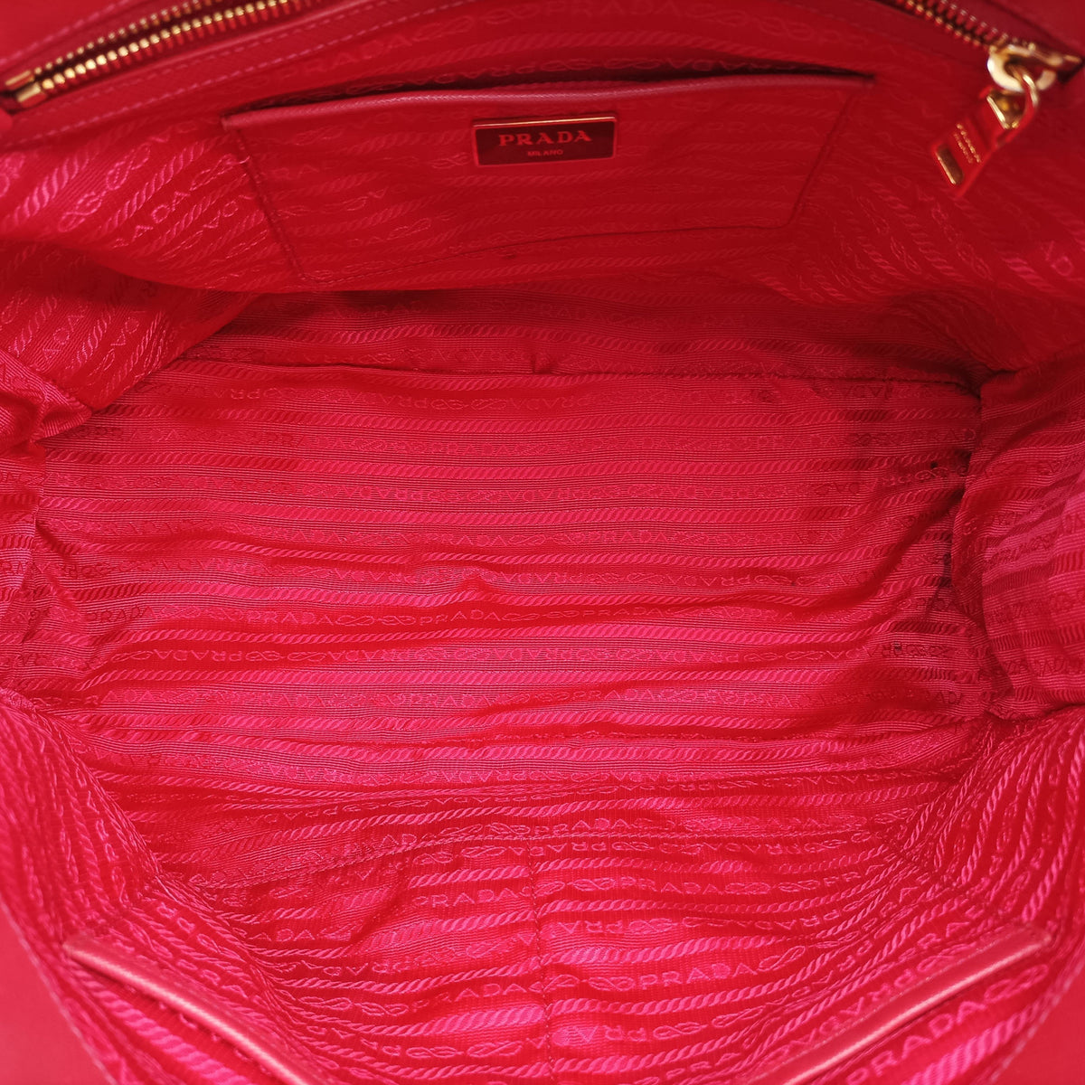 Vintage Prada Galleria Red SAFFIANO Leather BN1786 handbag | stylenewstar